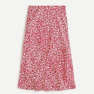 J Crew skirt in tossed bouquet print w/ tags